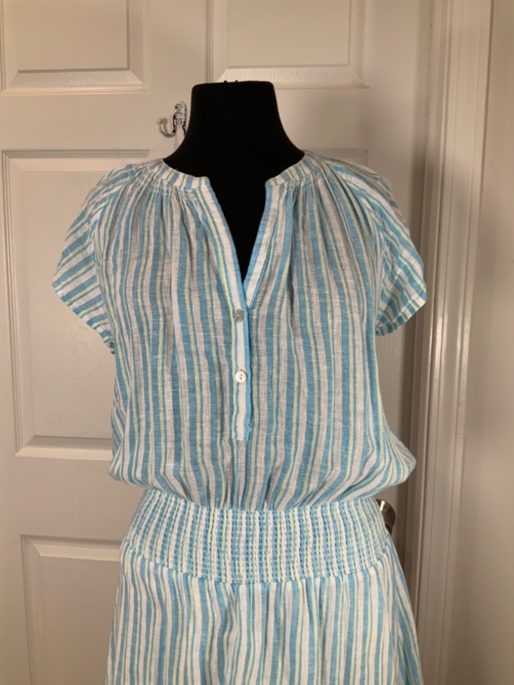 Rails Augustine Laguna Blue Stripe Linen Smocked Tiered Mini Dress Size Medium - Picture 3 of 9